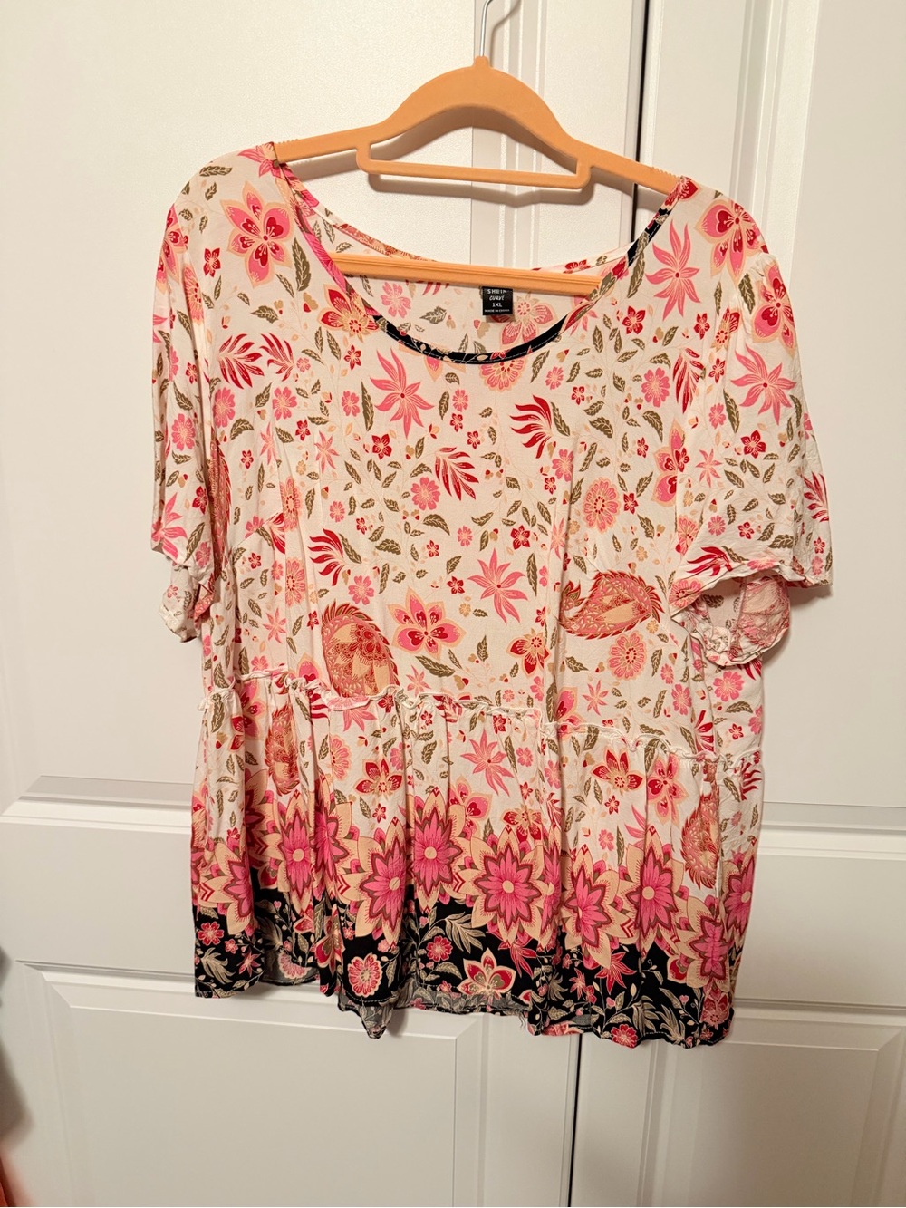SHEIN Pink Floral Tiered Short-Sleeve Blouse